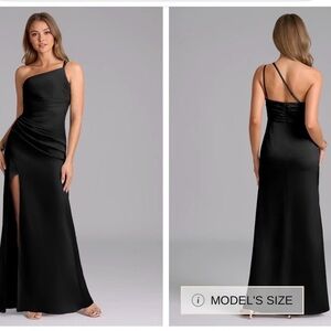 Elegant Black One-Shoulder Evening Dress